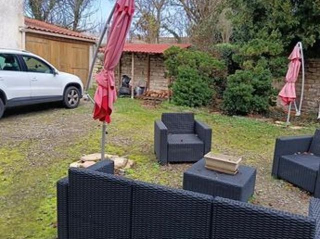 Maison vente à Fontenay-le-Comte, Grues