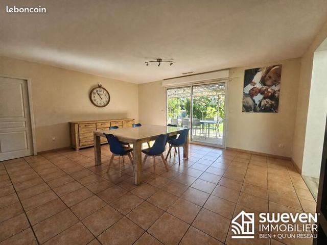 Maison vente à Sens, Noé