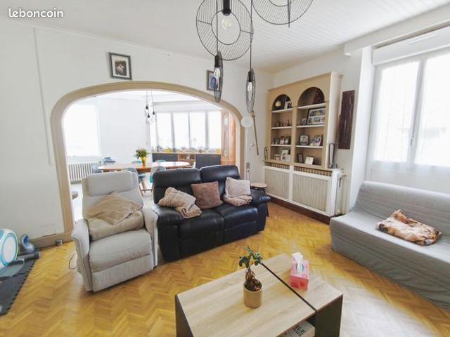 Maison vente à Brette-les-Pins, Sarthe