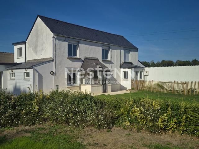Maison vente à Kergoat, Plouédern