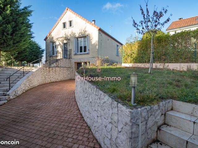 Maison vente à Saint-Germain-en-Laye, Feucherolles