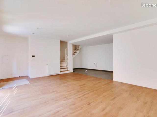Maison vente à Paris