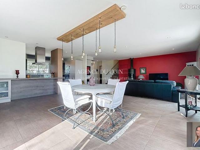 Maison vente à Arrondissement de Draguignan, Figanières