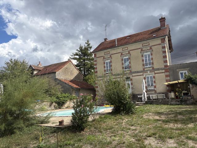 Maison vente à Montbard, Touillon