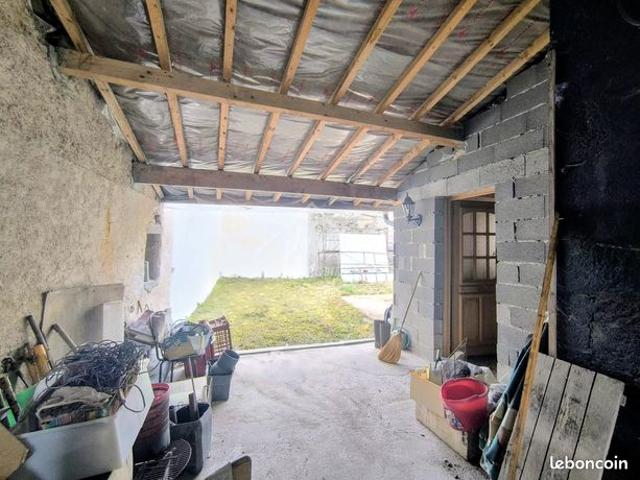 Maison vente à Montaigut-en-Combraille, Puy-de-Dôme