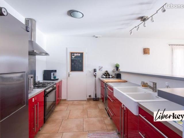 Maison vente à Avignon, Vedène