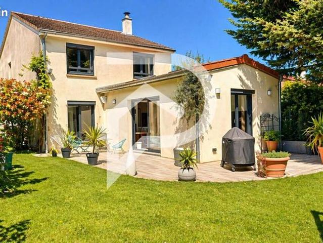 Maison vente à Saint-Germain-en-Laye, Le Port-marly