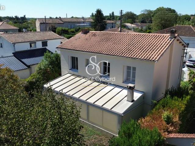Maison vente à Angoulême, Aignes-et-puypéroux