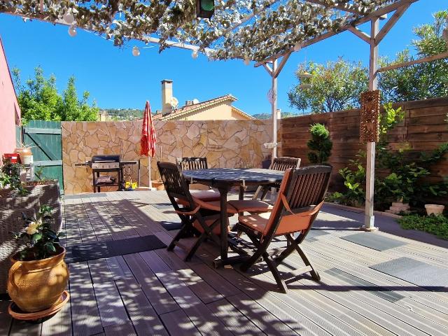 Maison vente à Arrondissement de Toulon, Ollioules