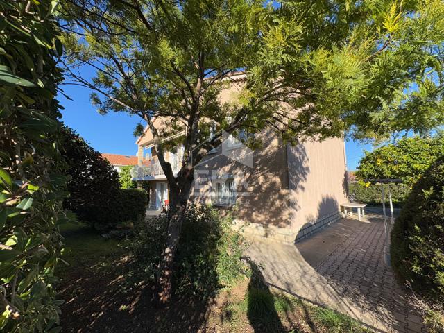Maison vente à Arrondissement de Toulon, Six-fours-les-plages