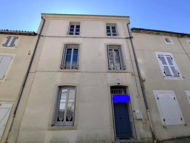 Maison vente à Montmorillon, Civray