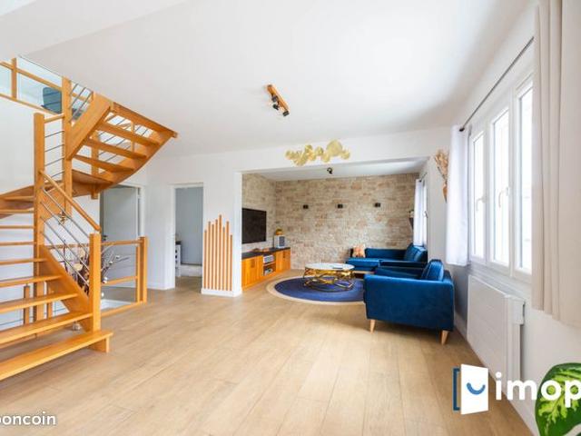 Maison vente à Saint-Germain-en-Laye, L'etang-la-ville