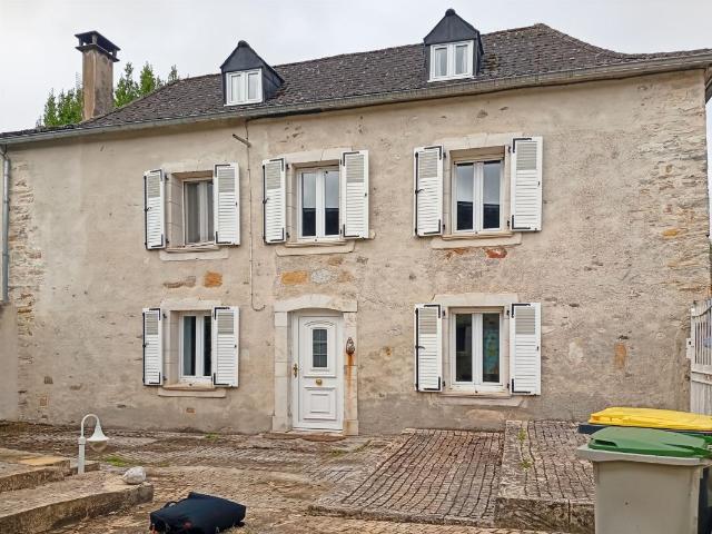 Maison vente à Oloron-Sainte-Marie, Geüs-d'oloron