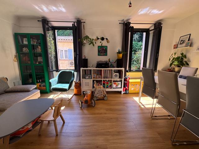 Maison vente à Arrondissement de Toulon, Solliès-toucas