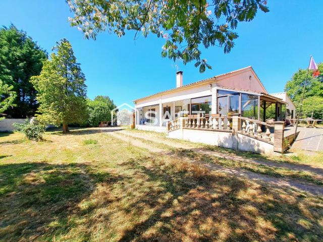 Maison vente à Jonzac, Bois