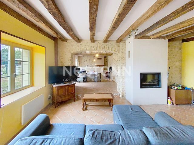 Maison vente à Angers, Huillé