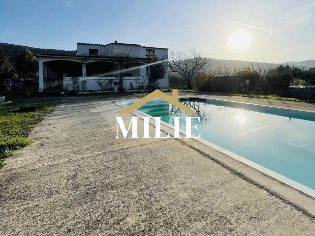 Maison vente à Marseille, Cuges-les-pins