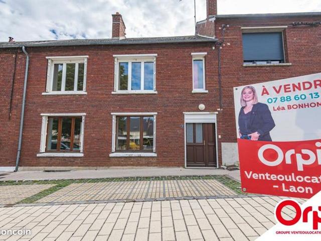Maison vente à Charleville-Mézières, Montcornet