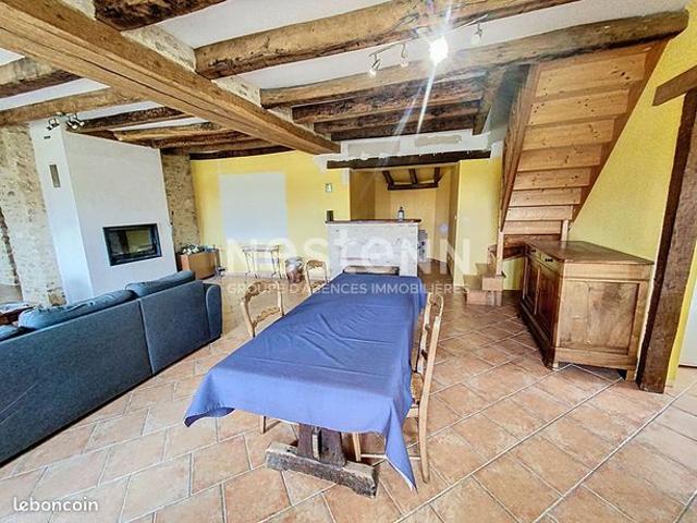 Maison vente à Angers, Huillé