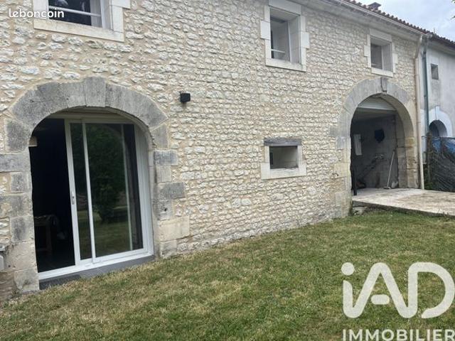 Maison vente à Jonzac, Saint-martial-sur-né