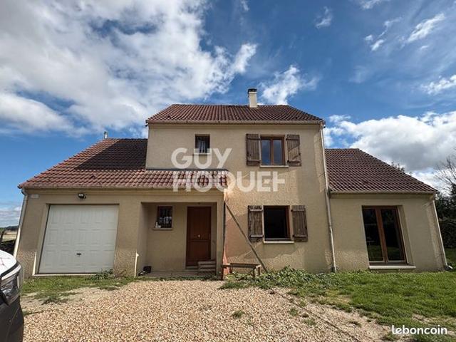 Maison vente à La Ferté-Vidame, Eure-et-Loir