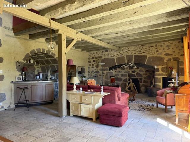 Maison vente à Saint-Cernin, Cantal