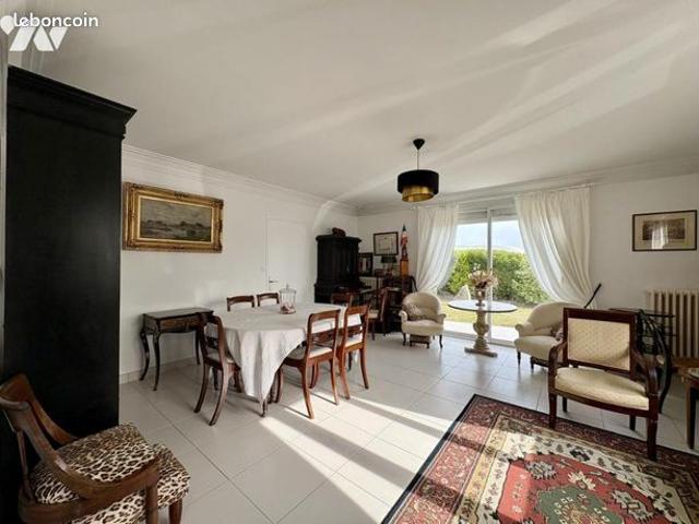 Maison vente à Niort, Bouin