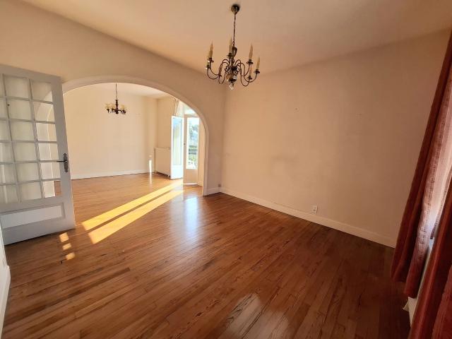 Maison vente à Roanne, Le Coteau