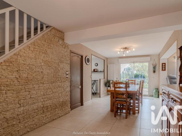 Maison vente à Le Val, Aulnay-sur-Mauldre