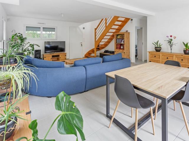 Maison vente à France métropolitaine, Grandchamps-des-fontaines