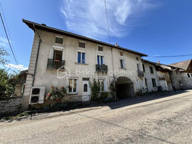Maison vente à Chambéry, Saint-pierre-d'albigny