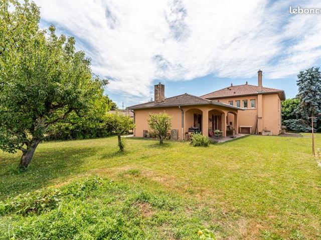 Maison vente à Villefranche-sur-Saône, Rhône