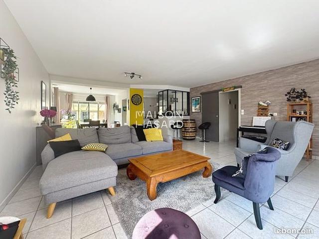 Maison vente à Nantes, Bouguenais