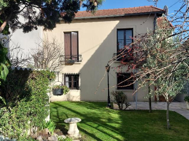 Maison vente à Nanterre, Colombes