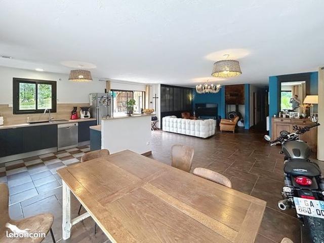 Maison vente à Périgueux, Nouvelle-Aquitaine