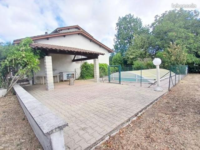Maison vente à Rochefort, Anais