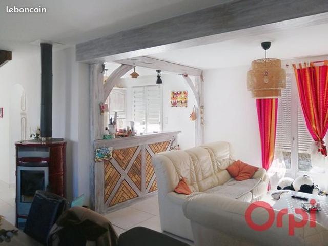 Maison vente à Loches, Château-renault