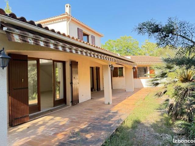 Maison vente à Brignoles, Sainte-anastasie-sur-issole