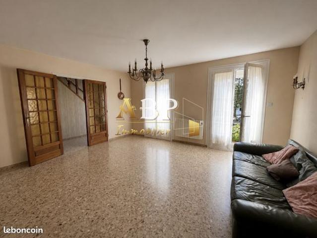 Maison vente à Châteaudun, Bonneval