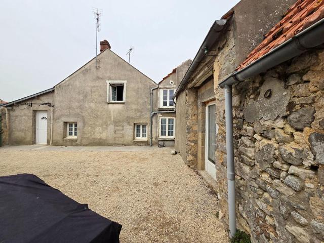 Maison vente à Étampes, Angerville