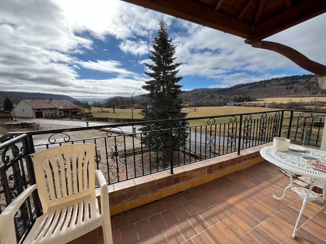 Maison vente à Belley, Thézillieu