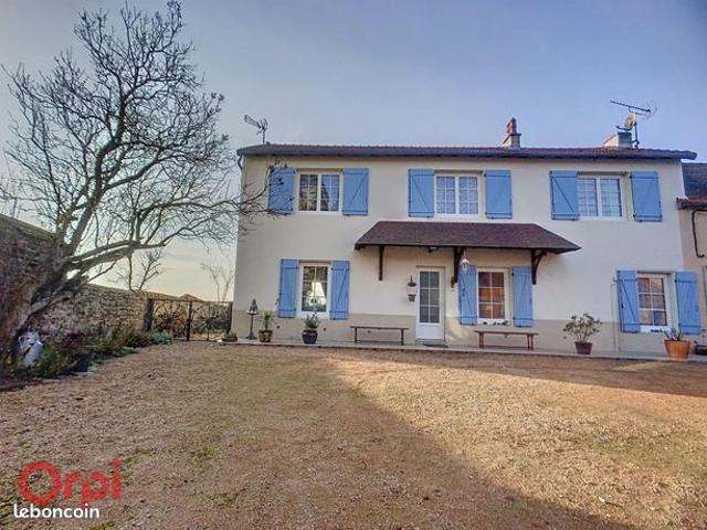 Maison vente à Montluçon, Vernusse