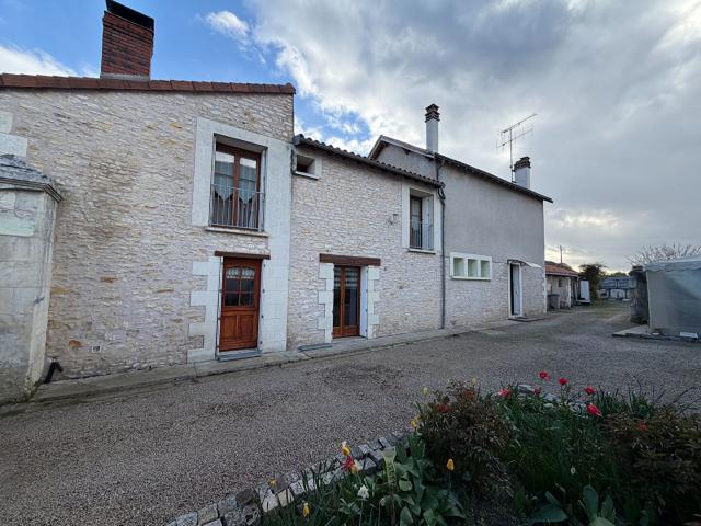 Maison vente à Chinon, Richelieu