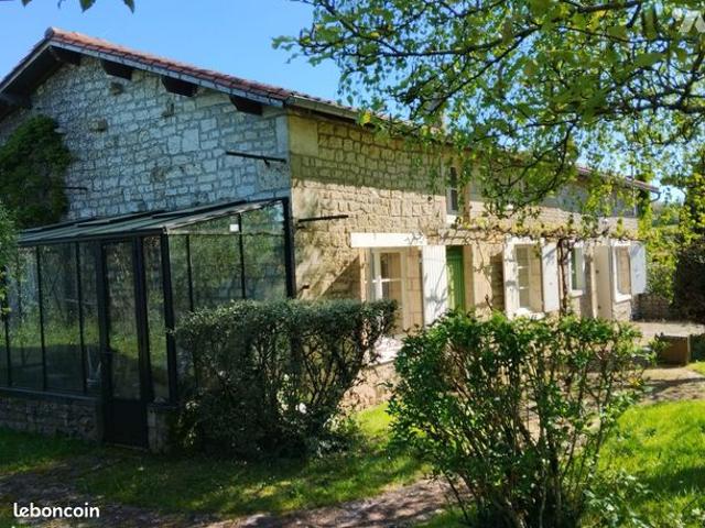 Maison vente à Chef-Boutonne