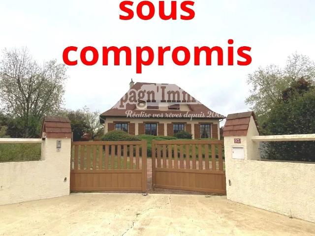 Maison vente à Roanne, Neaux