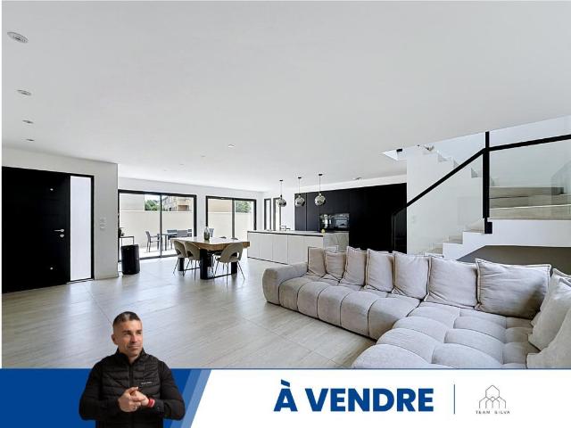 Maison vente à Lyon, Rhône
