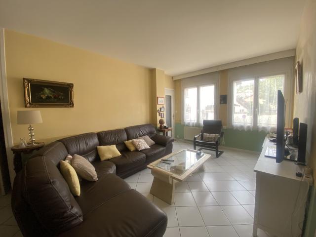 Maison vente à Métropole de Lyon, Auvergne-Rhône-Alpes