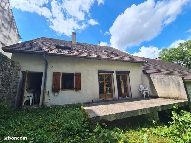 Maison vente à Lons-le-Saunier, Arlay