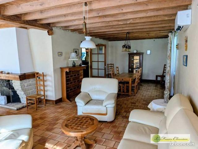 Maison vente à Angoulême, Aignes-et-puypéroux