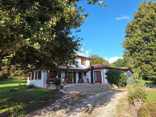 Maison vente à Périgueux, Montpon-ménestérol